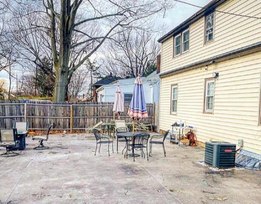 Adorable&Cozy Suburban Home Mins From Dwtn/Airport Рочестер Экстерьер фото